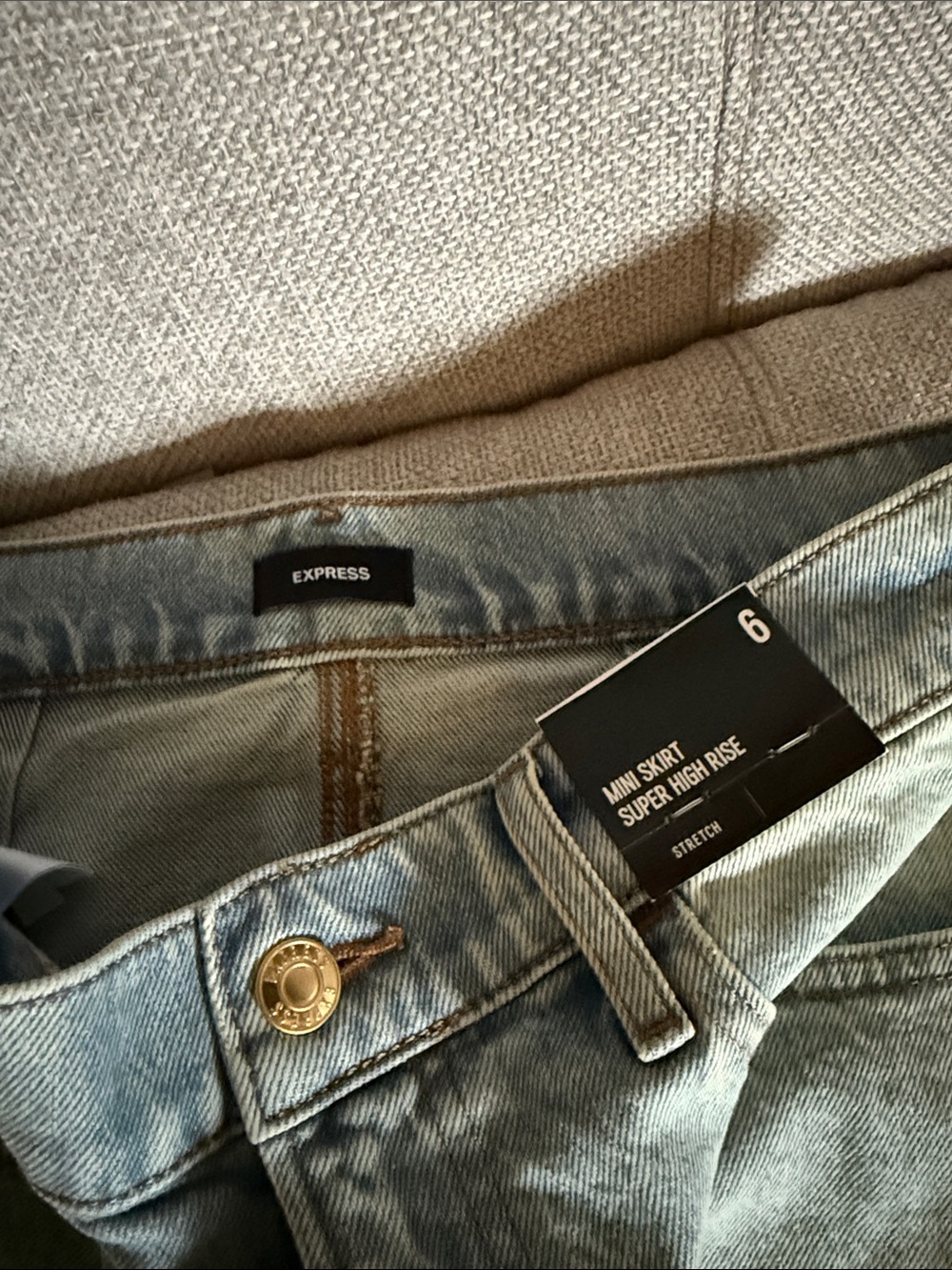 Express Light Blue Denim Cargo Mini Skirt - Picture 3 of 3